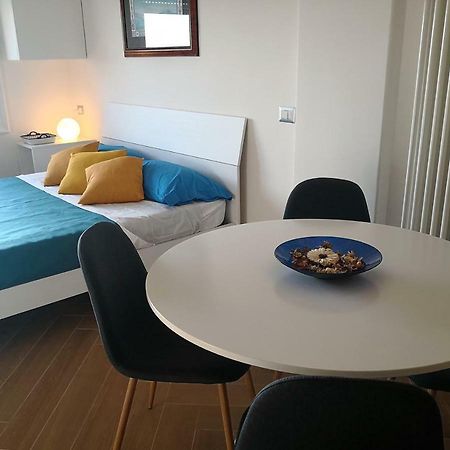 Casa Wenner 1 Lejlighed Napoli Eksteriør billede