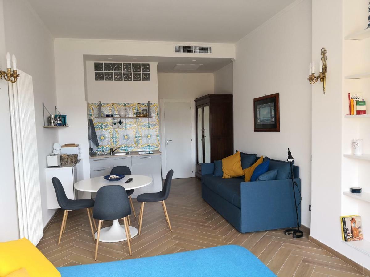 Casa Wenner 1 Lejlighed Napoli Eksteriør billede
