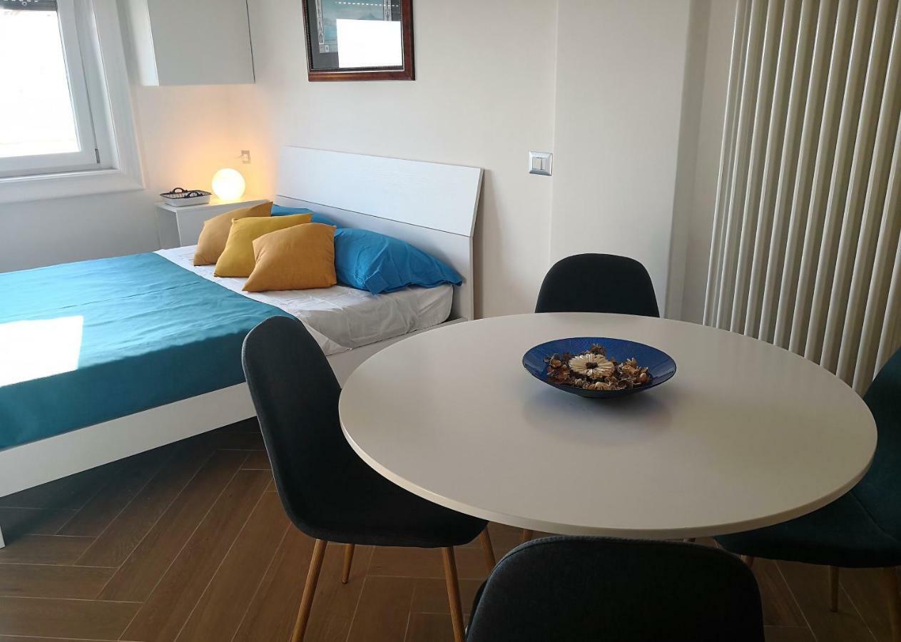 Casa Wenner 1 Lejlighed Napoli Eksteriør billede