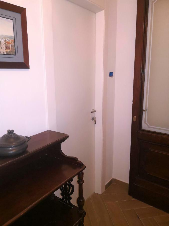 Casa Wenner 1 Lejlighed Napoli Eksteriør billede